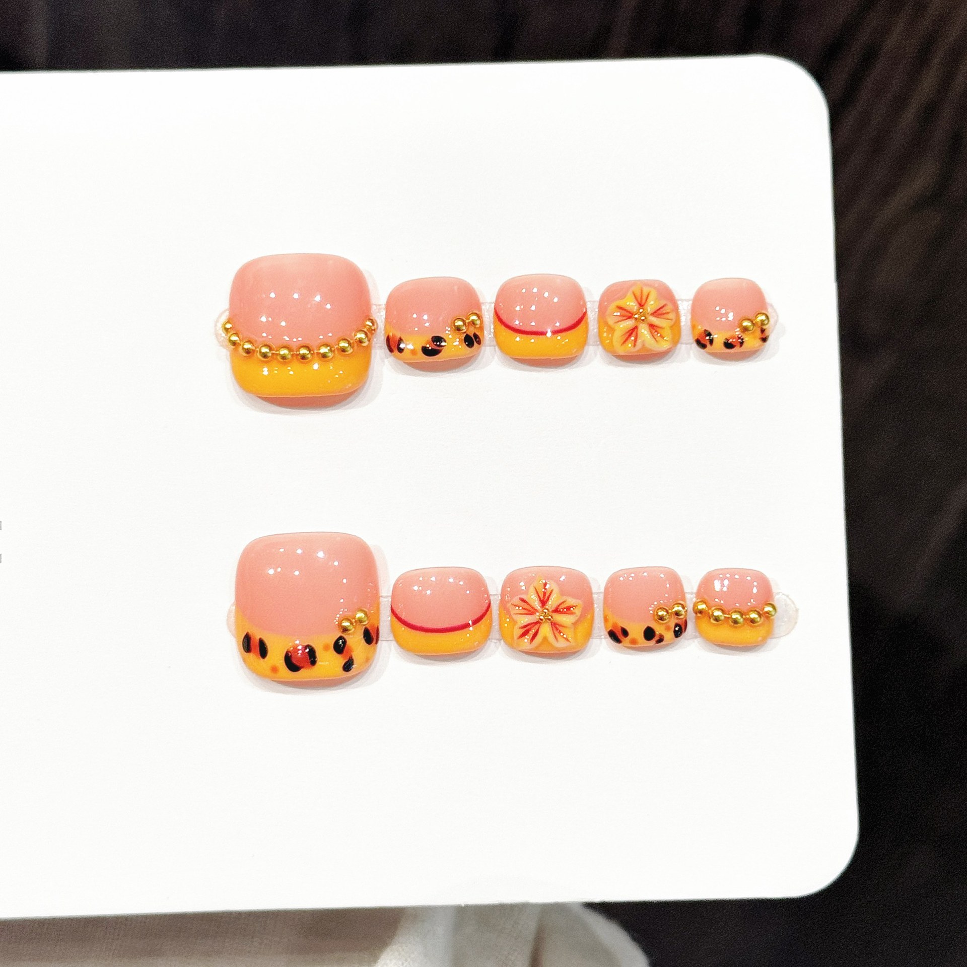 Resin Art With Flowers - 10 pezzi di unghie finte fatte