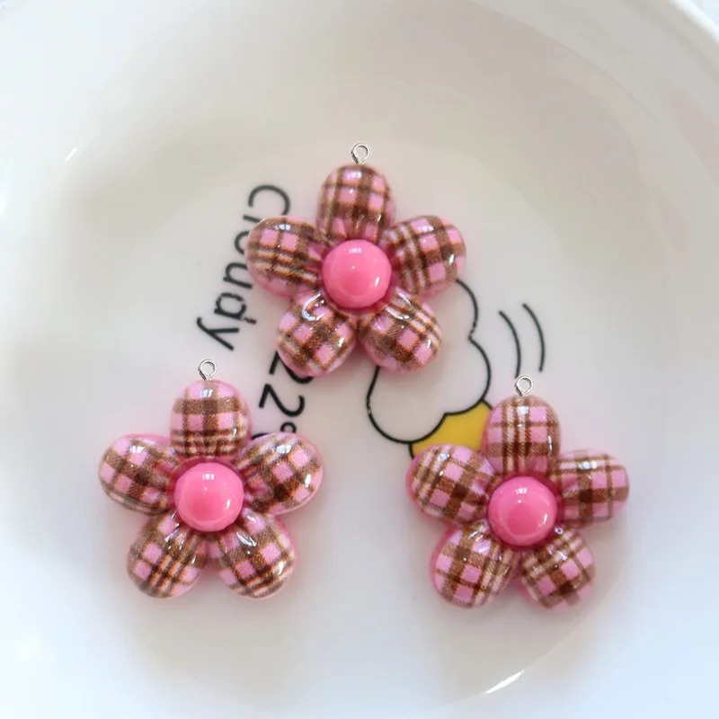 10 Pezzi Ciondolo in Resina a  - Resin Art With Flowers recensione e prezzo