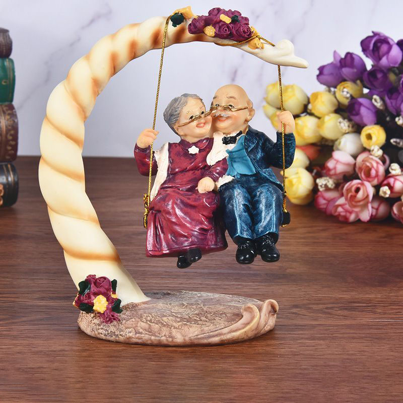 Statuette in Resina di Coppie  - Resin Art Decoration Items recensione e prezzo