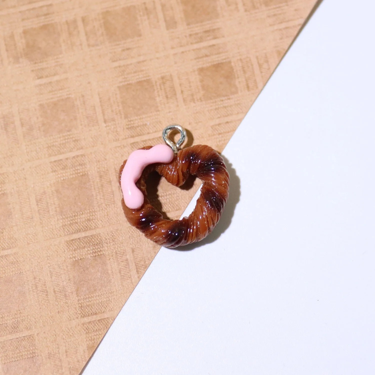 10 Pezzi Ciondoli in Resina a  - Resin Art Accessories recensione e prezzo