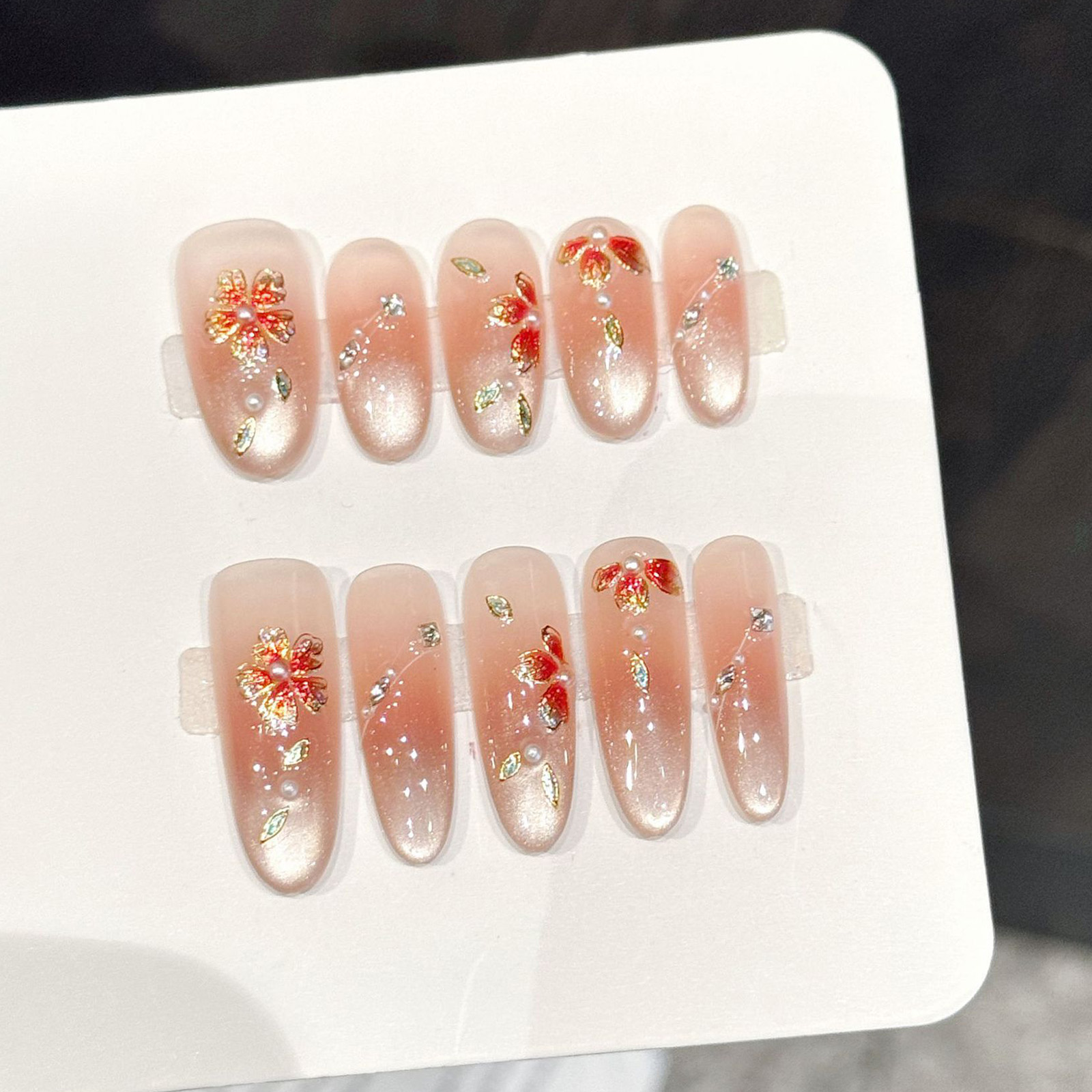 10 pezzi di unghie finte fatte - Resin Art With Flowers recensione e prezzo
